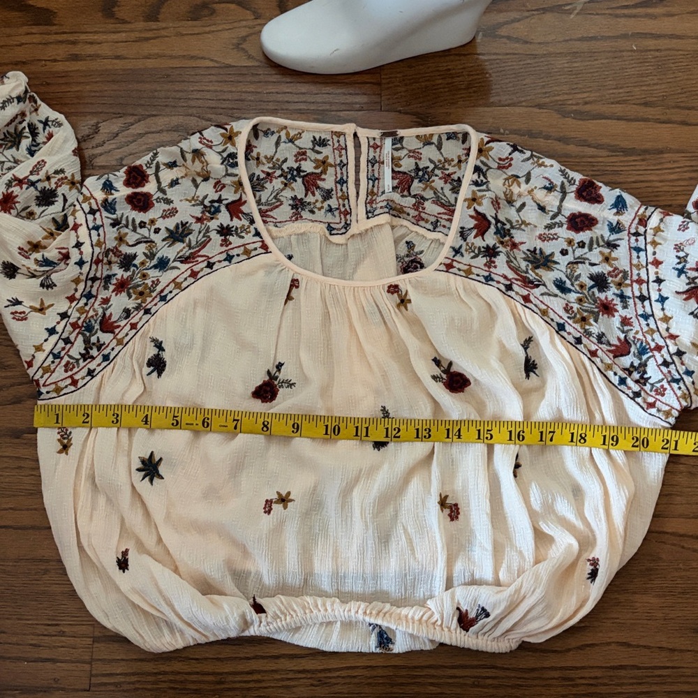 Free People Wild Flower Blouse Size SP - Picture 11 of 12
